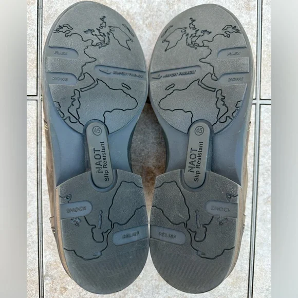 NAOT Footwear Men's Chief Shoe